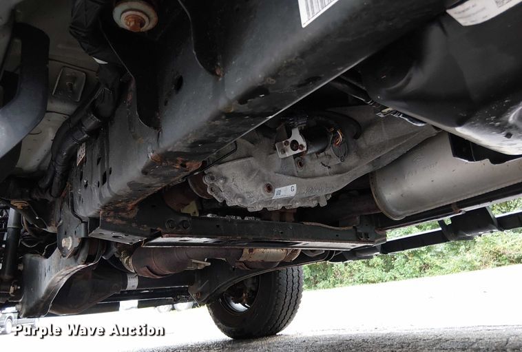 image for item EV5015 2023 Ford F350 Super Duty  SuperCab pickup truck