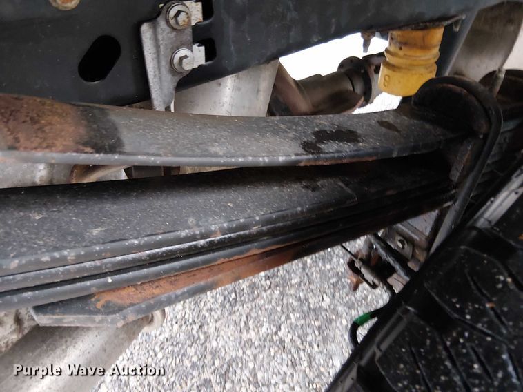 image for item EV5015 2023 Ford F350 Super Duty  SuperCab pickup truck