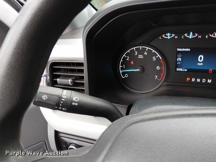 image for item EV5015 2023 Ford F350 Super Duty  SuperCab pickup truck