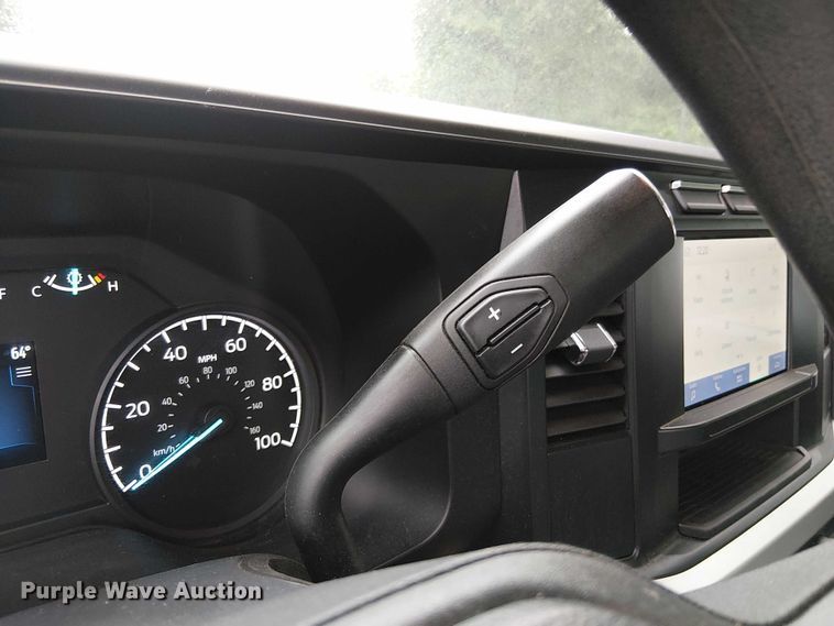 image for item EV5015 2023 Ford F350 Super Duty  SuperCab pickup truck