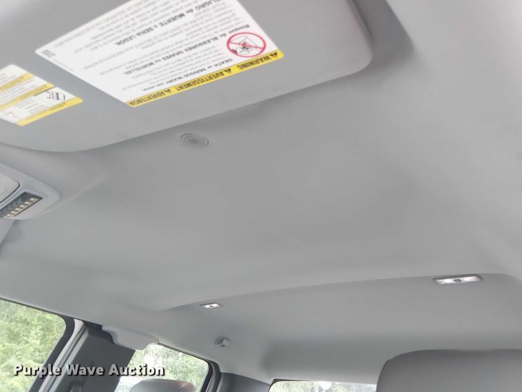 image for item EV5015 2023 Ford F350 Super Duty  SuperCab pickup truck