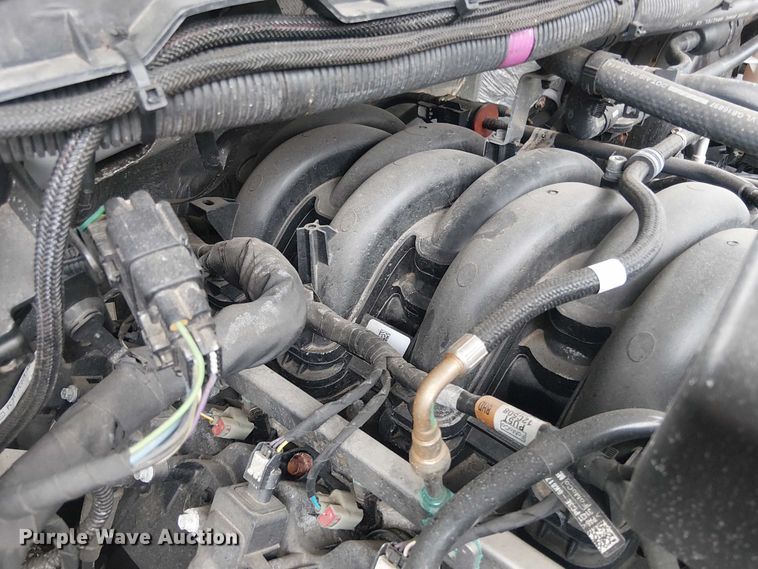 image for item EV5015 2023 Ford F350 Super Duty  SuperCab pickup truck