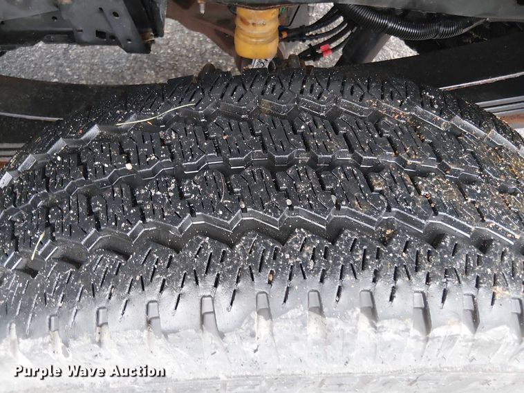 image for item EV5015 2023 Ford F350 Super Duty  SuperCab pickup truck