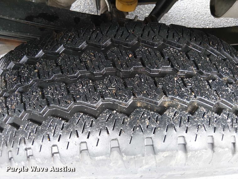 image for item EV5015 2023 Ford F350 Super Duty  SuperCab pickup truck