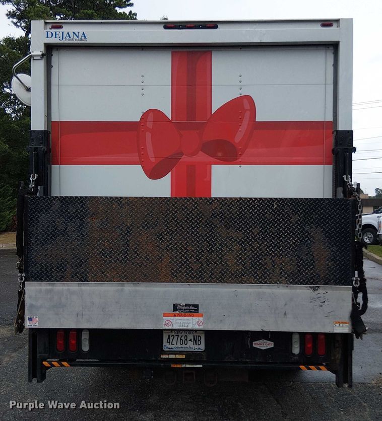 image for item EV5016 2022 Ford F550 box truck