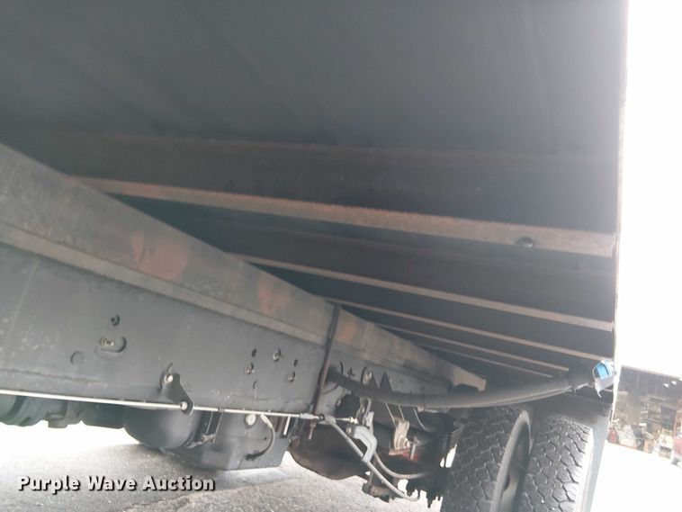 image for item EV5016 2022 Ford F550 box truck