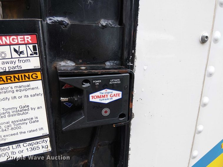 image for item EV5016 2022 Ford F550 box truck