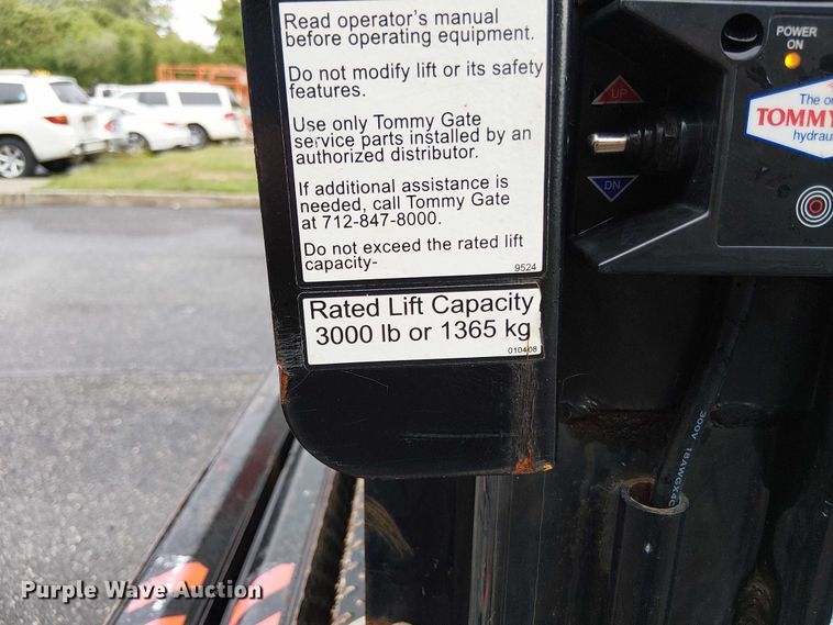 image for item EV5016 2022 Ford F550 box truck