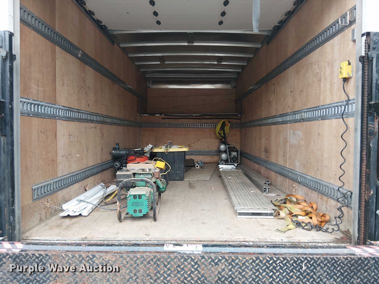 image for item EV5016 2022 Ford F550 box truck