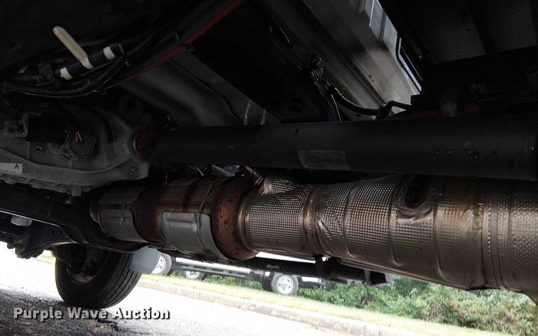 image for item EV5016 2022 Ford F550 box truck