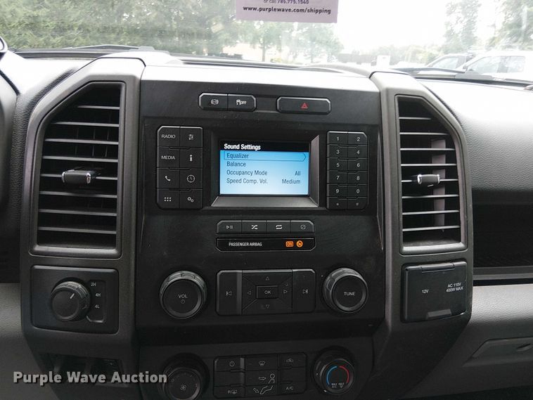 image for item EV5016 2022 Ford F550 box truck