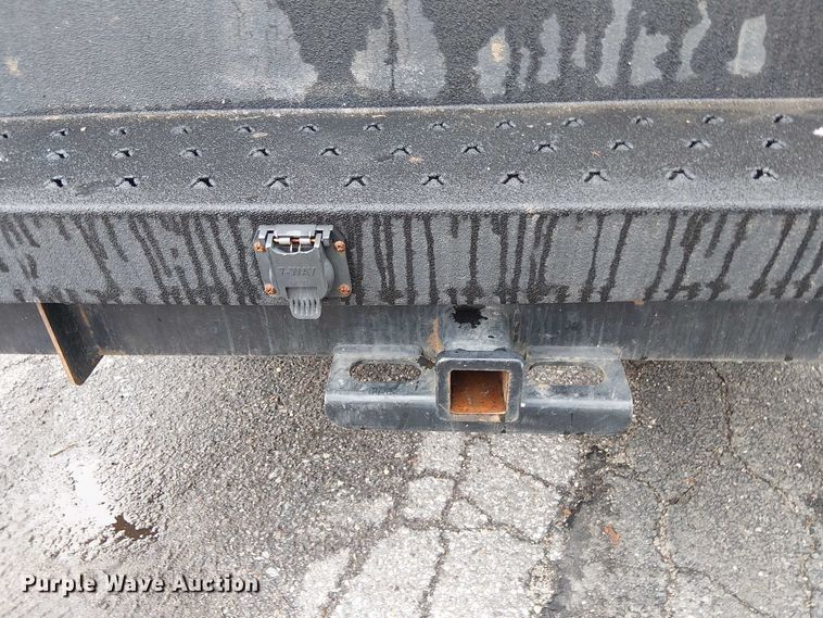 image for item EV5017 2022 Ford F350 Super Duty SuperCab utility bed pickup truck