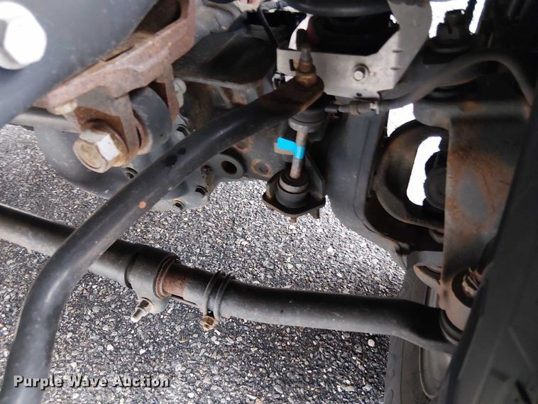 image for item EV5017 2022 Ford F350 Super Duty SuperCab utility bed pickup truck