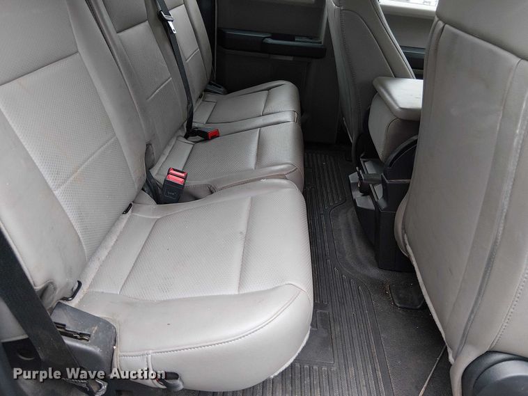 image for item EV5017 2022 Ford F350 Super Duty SuperCab utility bed pickup truck