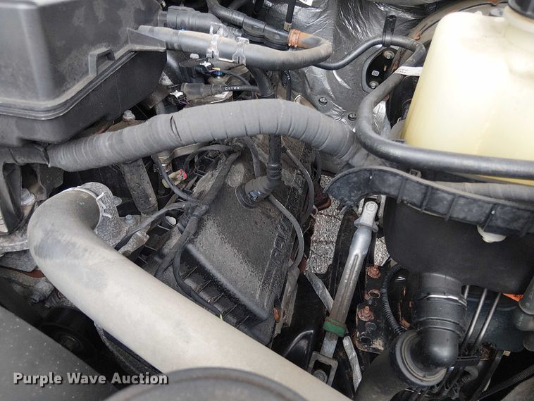 image for item EV5017 2022 Ford F350 Super Duty SuperCab utility bed pickup truck