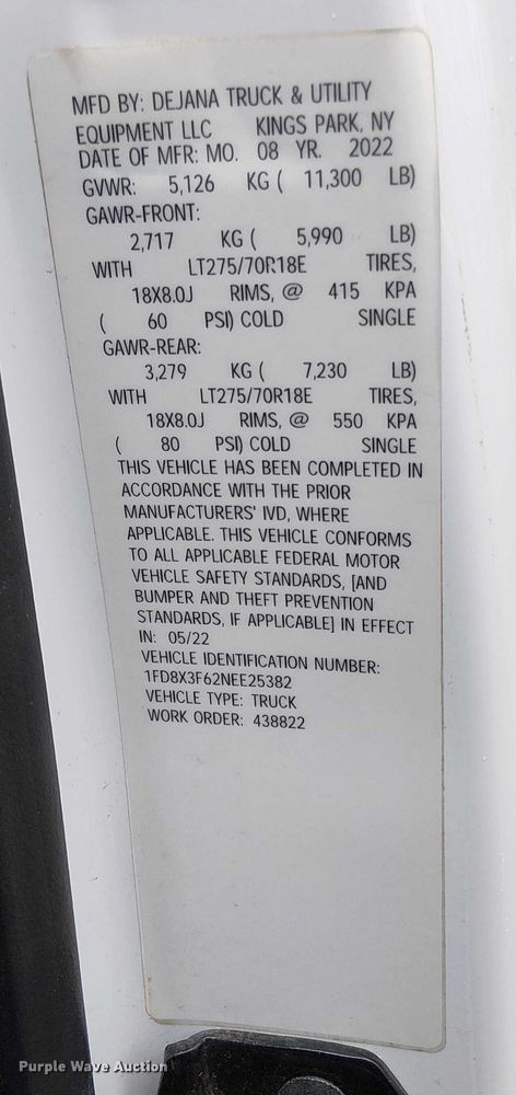 image for item EV5017 2022 Ford F350 Super Duty SuperCab utility bed pickup truck