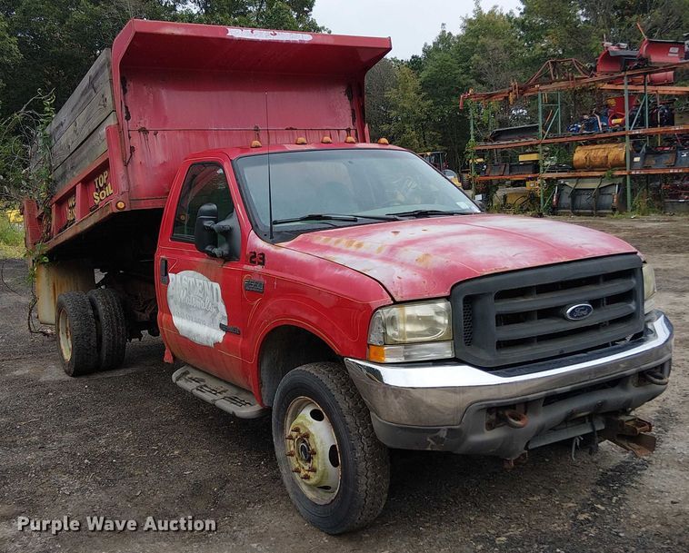 image for item EV5018 2002 Ford F550 Super Duty dump truck