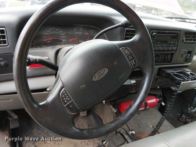 image for item EV5018 2002 Ford F550 Super Duty dump truck