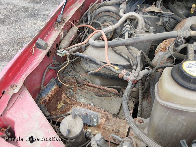 image for item EV5018 2002 Ford F550 Super Duty dump truck