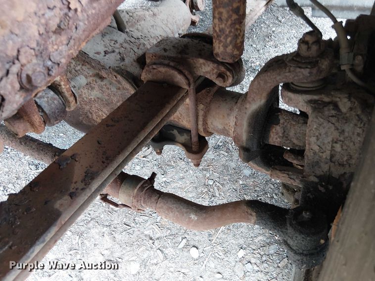 image for item EV5018 2002 Ford F550 Super Duty dump truck