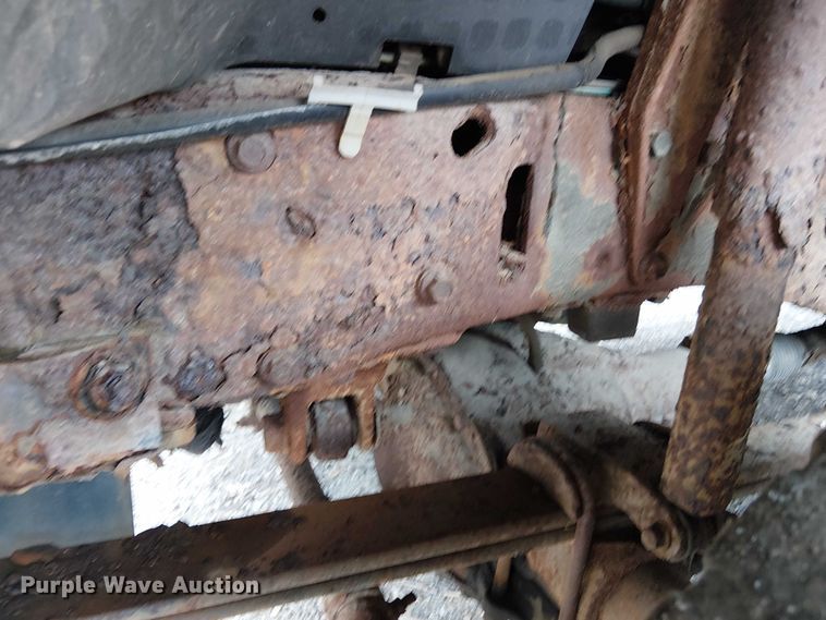 image for item EV5018 2002 Ford F550 Super Duty dump truck