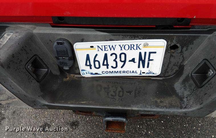 image for item EV5019 2022 Ford F250 Super Duty XL pickup truck