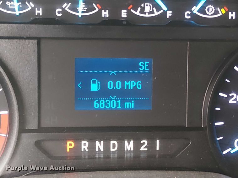 image for item EV5019 2022 Ford F250 Super Duty XL pickup truck