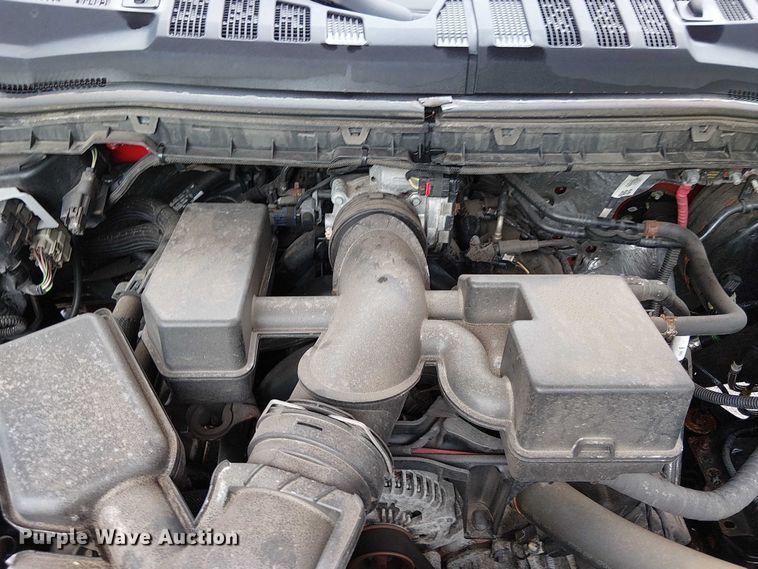 image for item EV5019 2022 Ford F250 Super Duty XL pickup truck