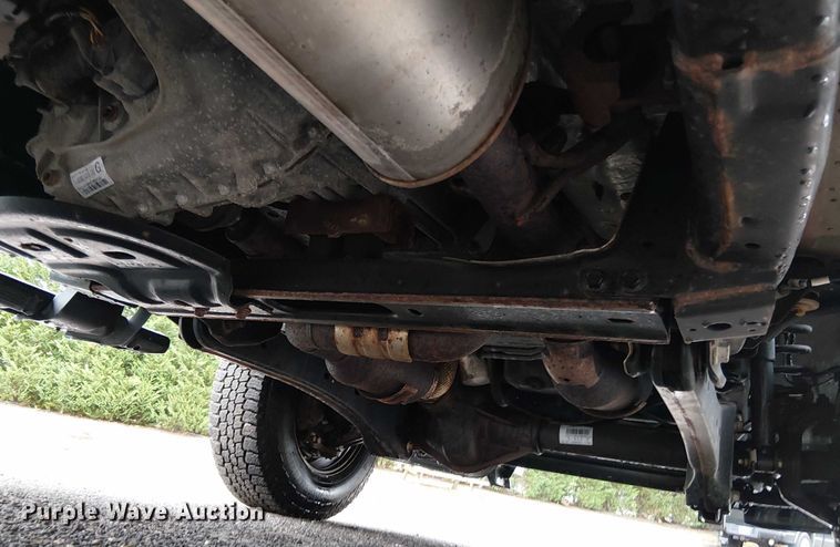 image for item EV5019 2022 Ford F250 Super Duty XL pickup truck