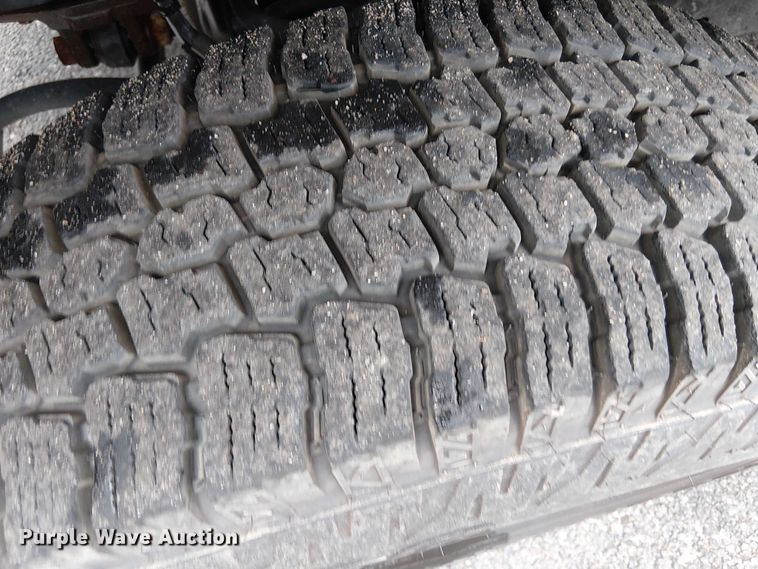 image for item EV5019 2022 Ford F250 Super Duty XL pickup truck