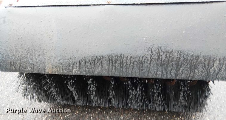 image for item EV5021 Toro Power broom