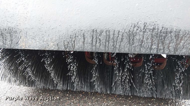 image for item EV5021 Toro Power broom