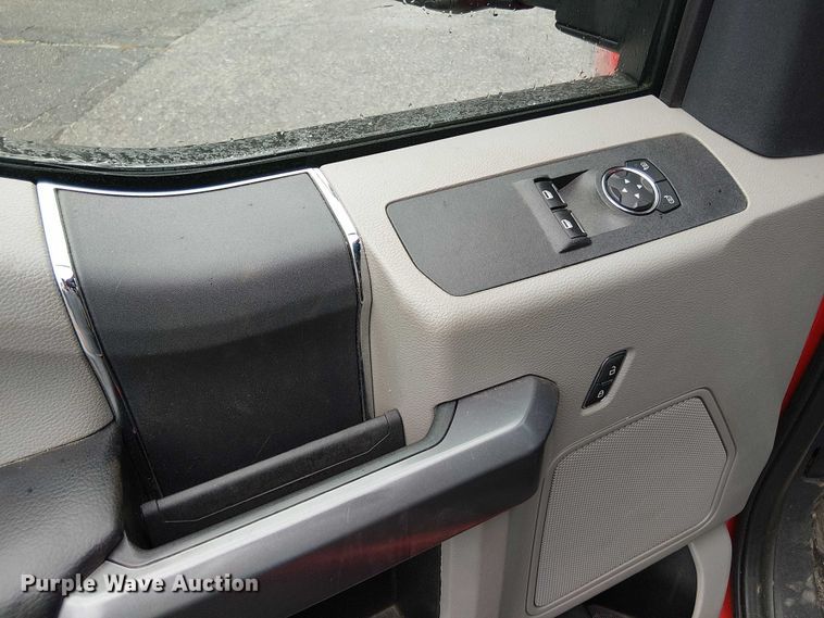 image for item EV5022 2022 Ford F250 Super Duty pickup truck