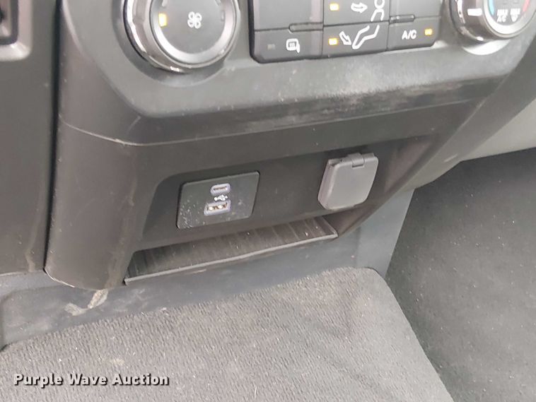 image for item EV5022 2022 Ford F250 Super Duty pickup truck