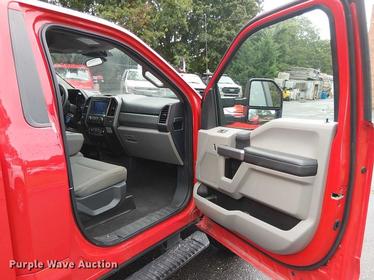 image for item EV5022 2022 Ford F250 Super Duty pickup truck