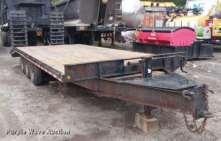 image for item EV5023 2015 Kaufman equipment trailer equipment trailer