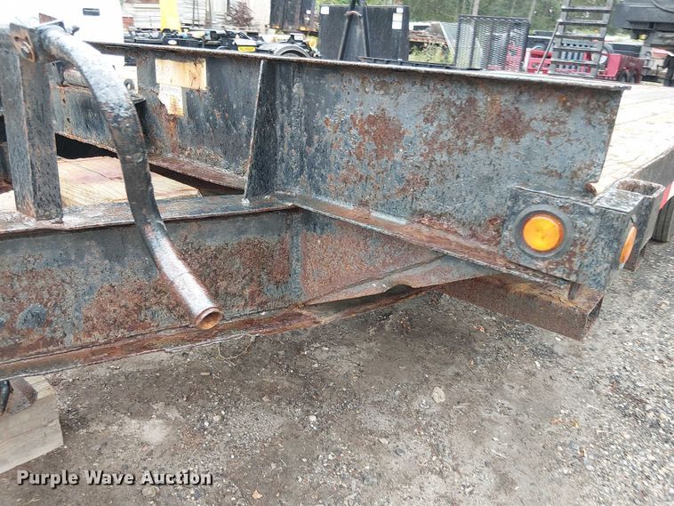 image for item EV5023 2015 Kaufman equipment trailer equipment trailer