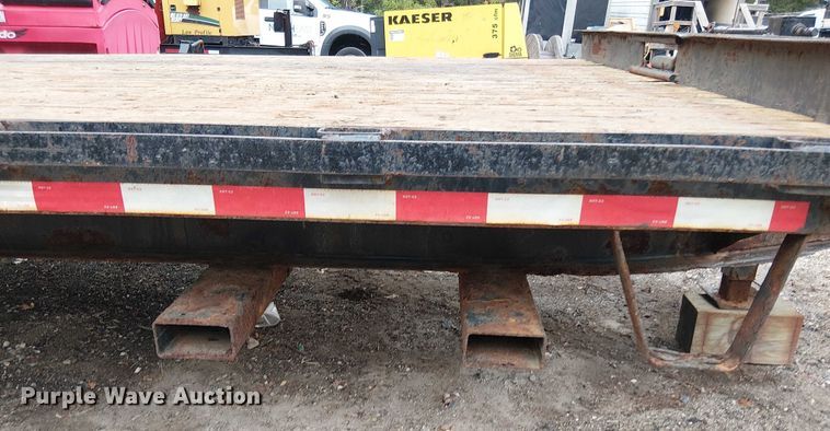 image for item EV5023 2015 Kaufman equipment trailer equipment trailer