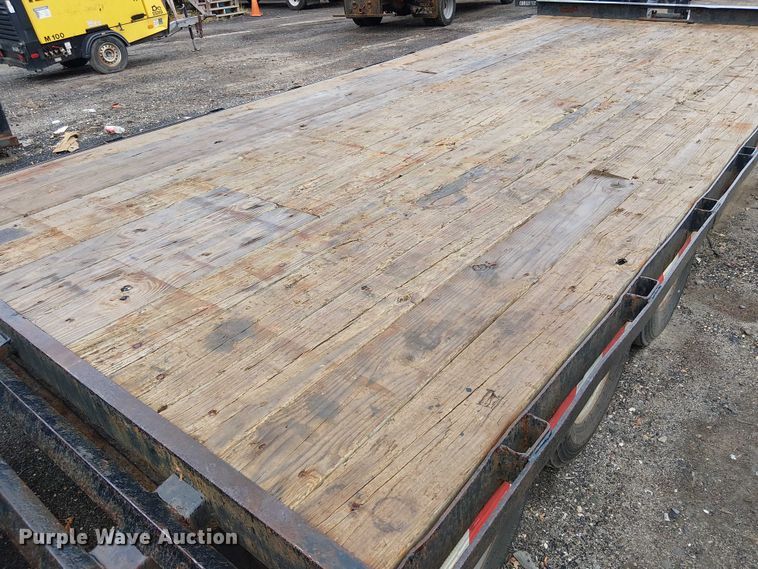 image for item EV5023 2015 Kaufman equipment trailer equipment trailer