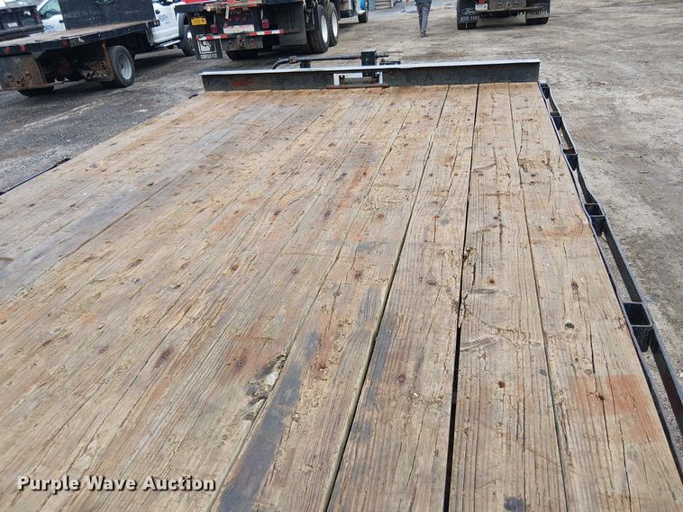 image for item EV5023 2015 Kaufman equipment trailer equipment trailer