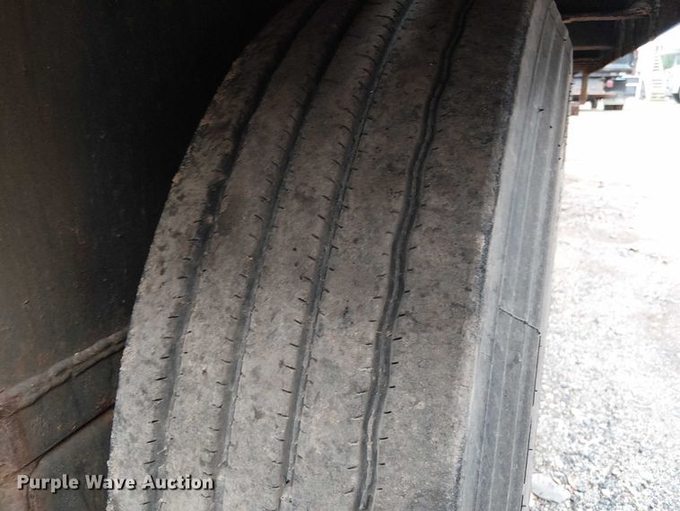 image for item EV5023 2015 Kaufman equipment trailer equipment trailer