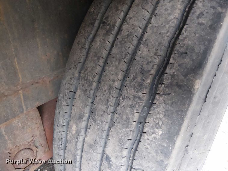 image for item EV5023 2015 Kaufman equipment trailer equipment trailer