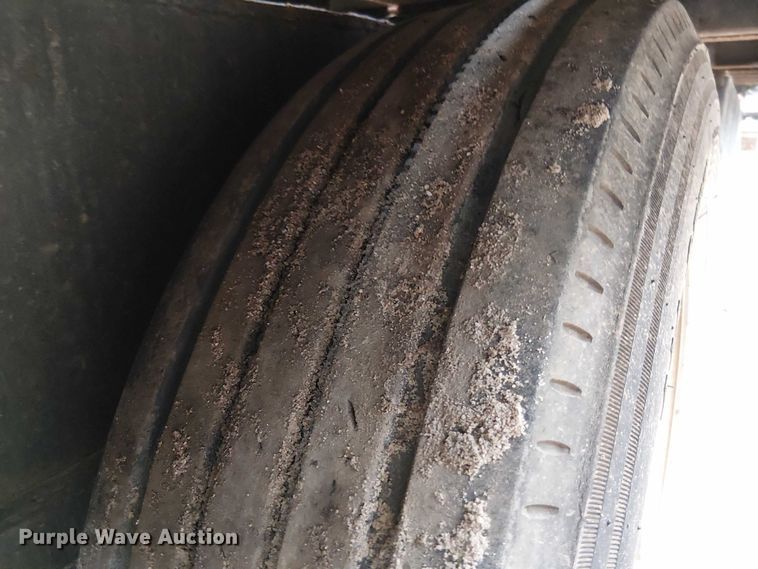 image for item EV5023 2015 Kaufman equipment trailer equipment trailer