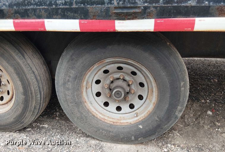 image for item EV5023 2015 Kaufman equipment trailer equipment trailer