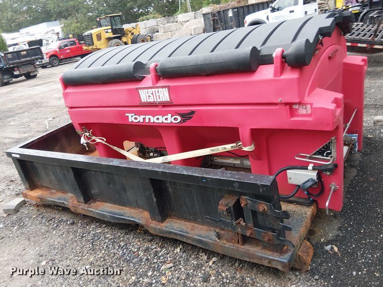 image for item EV5024 Hooklift flatbed