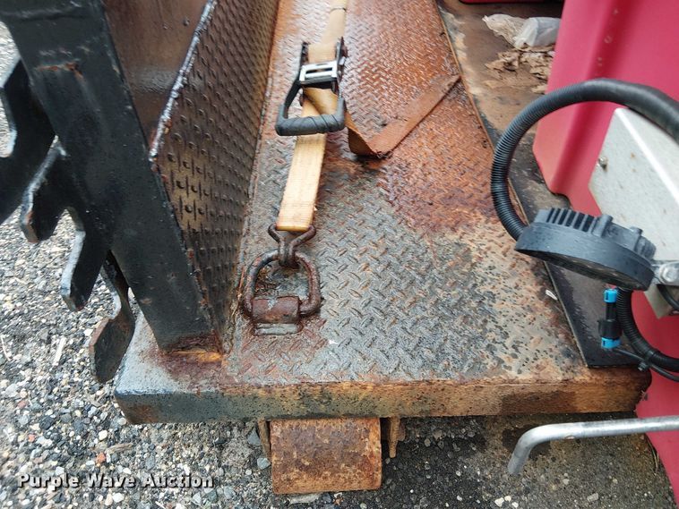 image for item EV5024 Hooklift flatbed