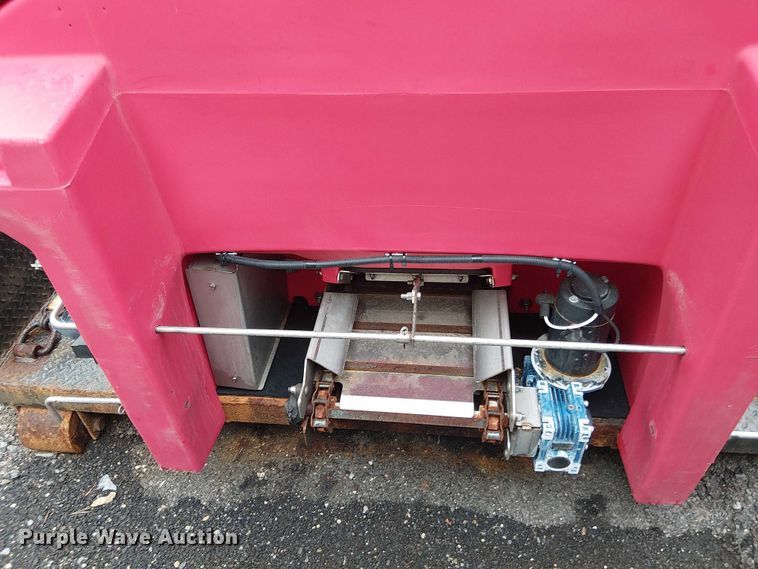 image for item EV5024 Hooklift flatbed