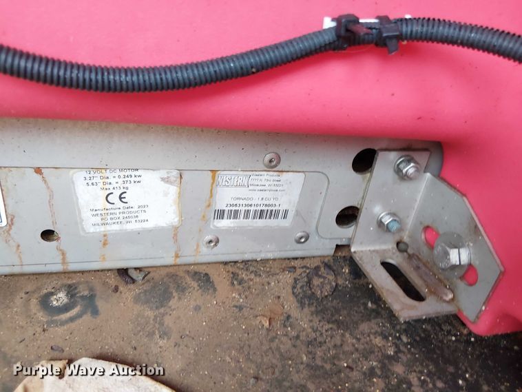 image for item EV5024 Hooklift flatbed