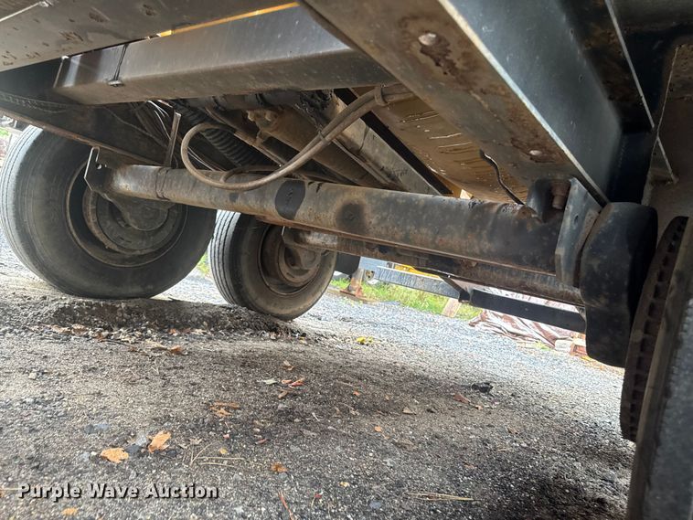 image for item EV5025 2017 Vermeer MC873SDT Heavy Low Profile vacuum excavator