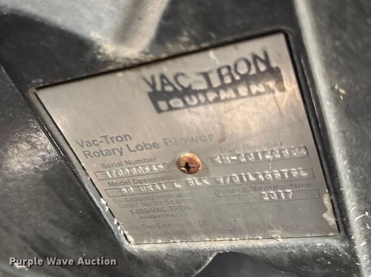 image for item EV5025 2017 Vermeer MC873SDT Heavy Low Profile vacuum excavator